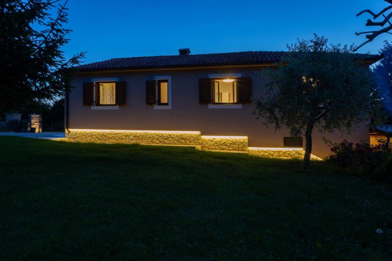 Villa Krizanci Žminj Eksteriør bilde