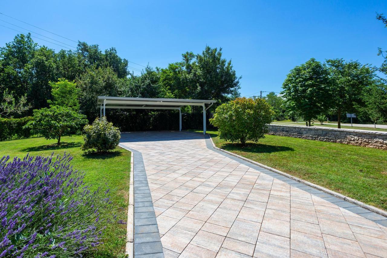 Villa Krizanci Žminj Eksteriør bilde