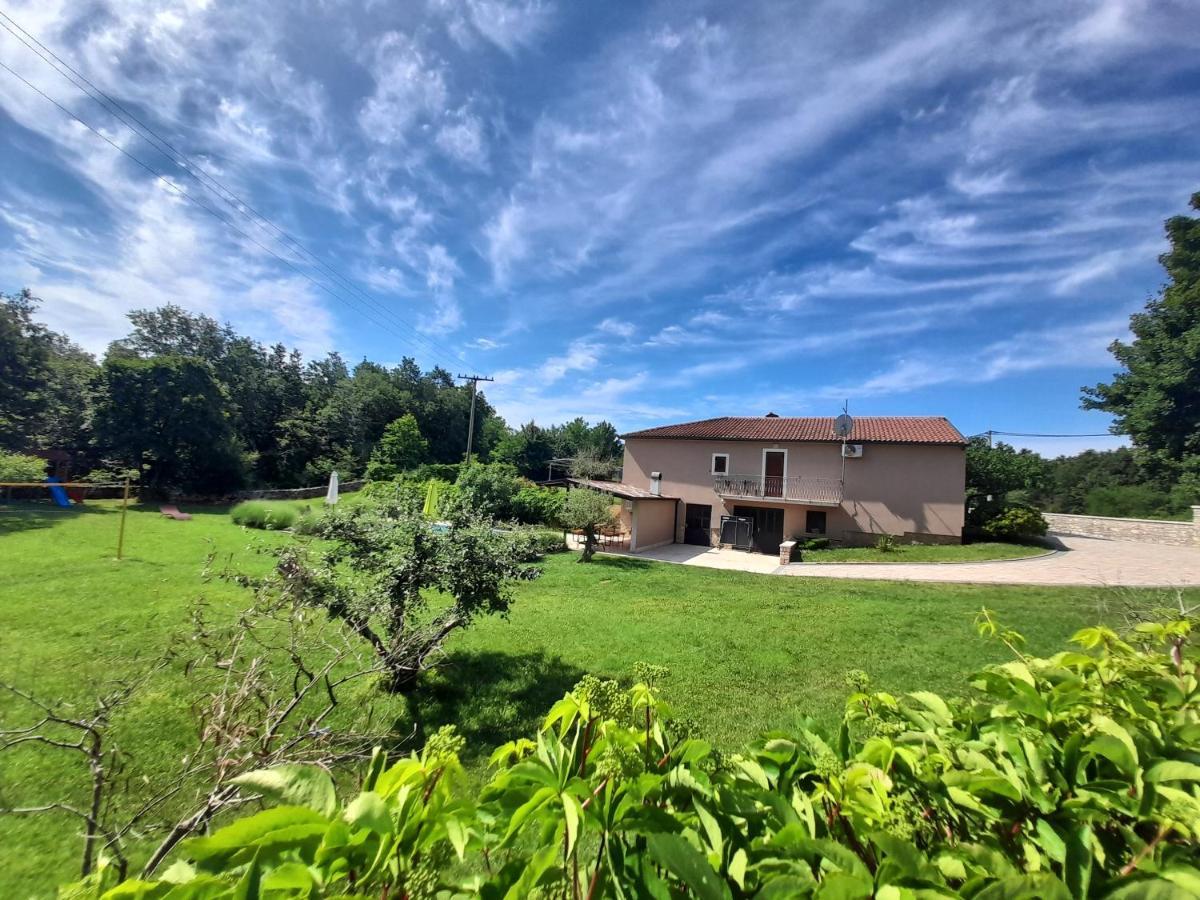 Villa Krizanci Žminj Eksteriør bilde