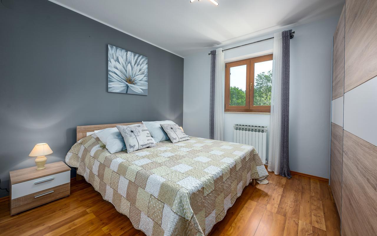 Villa Krizanci Žminj Eksteriør bilde
