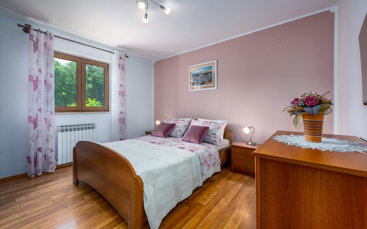 Villa Krizanci Žminj Eksteriør bilde