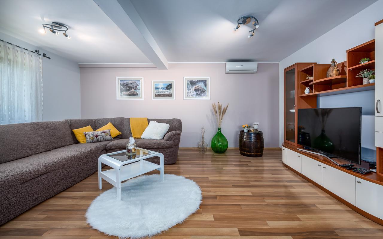 Villa Krizanci Žminj Eksteriør bilde